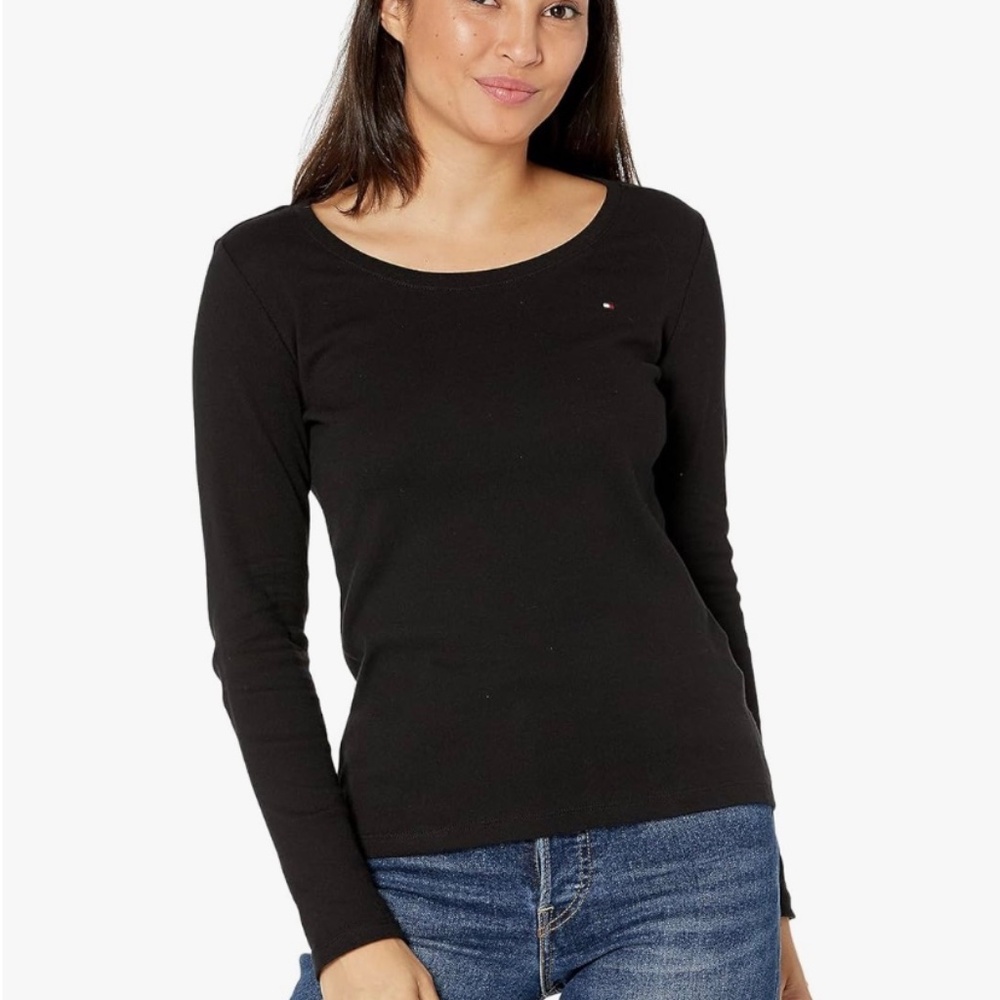 Tommy Hilfiger Women’s Long Sleeve Scoopneck Jersey